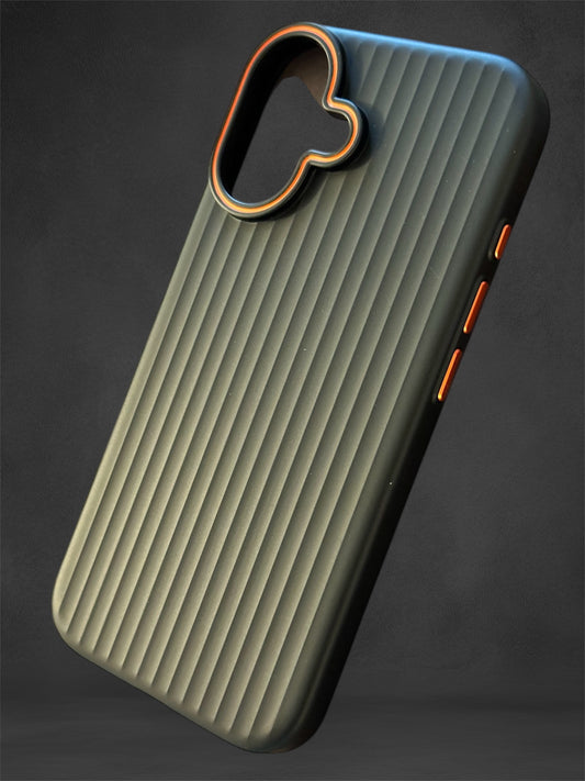 Räfflad Mobilskal i metall för iPhone 16
