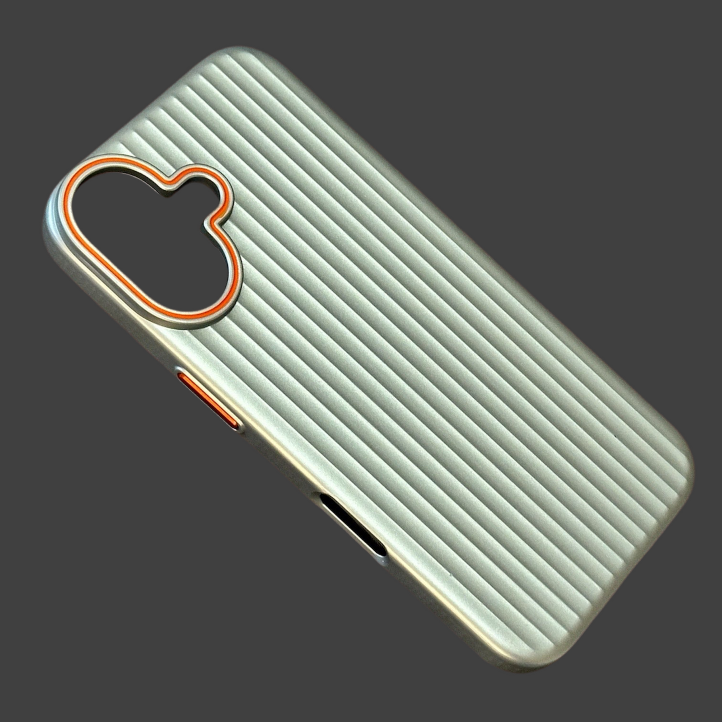 Räfflad Mobilskal i metall för iPhone 16