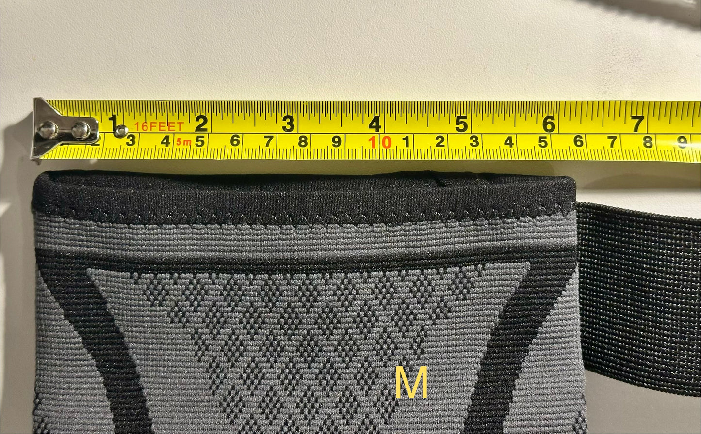 Knäskydd med Kompressionsrem