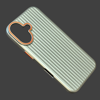 Räfflad Mobilskal i metall för iPhone 16